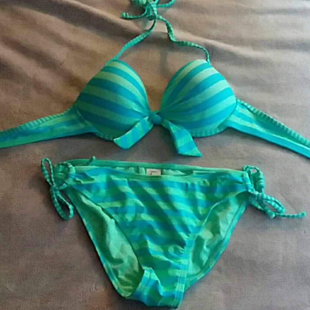 Bikini
